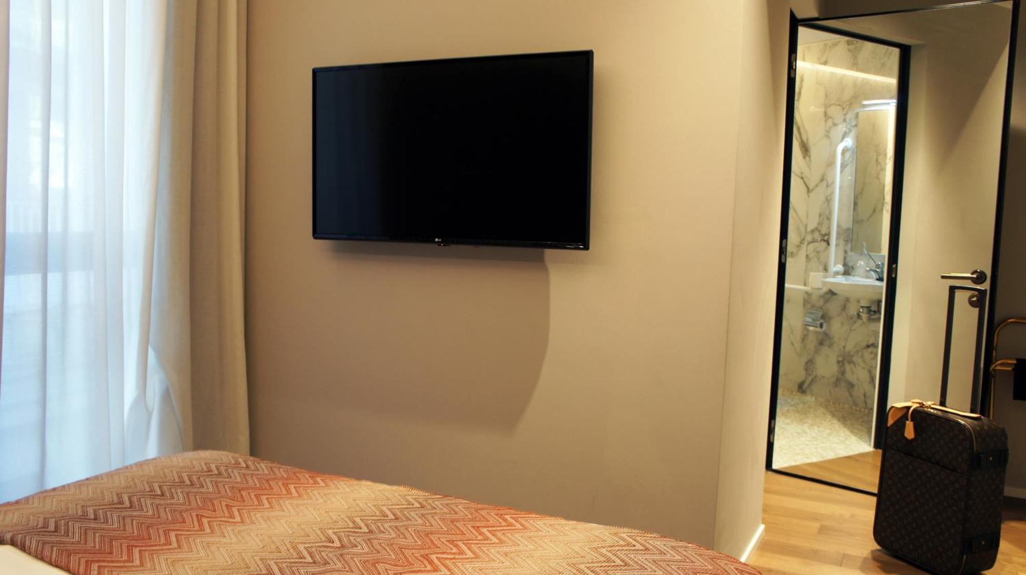 Smart Binario - Self Check-in Hotel Muralto